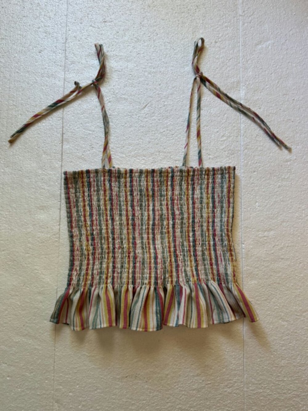 Forever 21 Smocked Crop Tank Top Women's Medium
